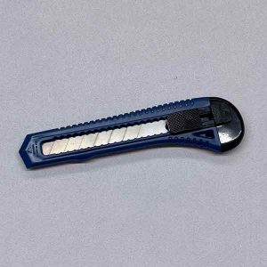 Teppichmesser blau/schwarz 18mm